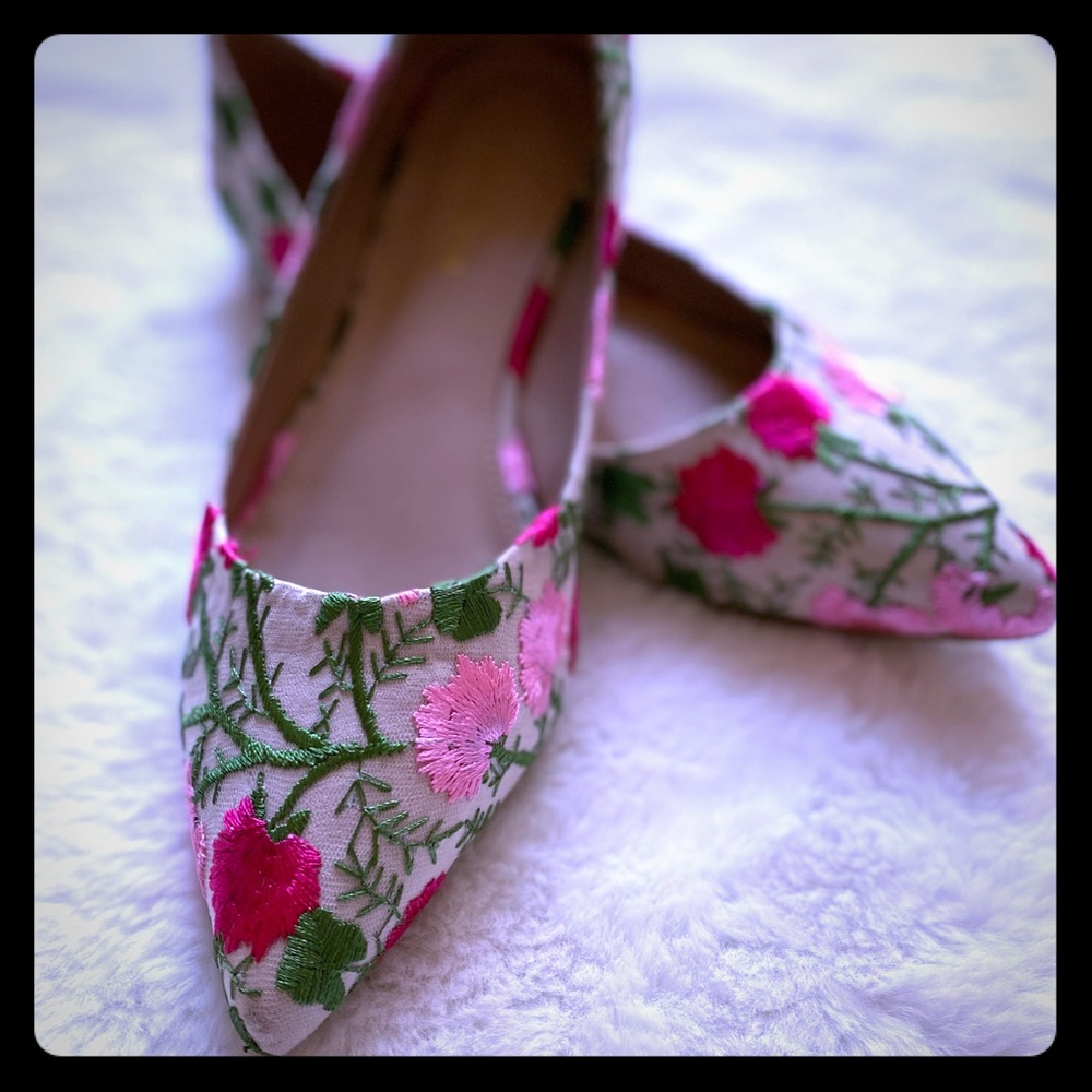 Pink floral embroidered flats